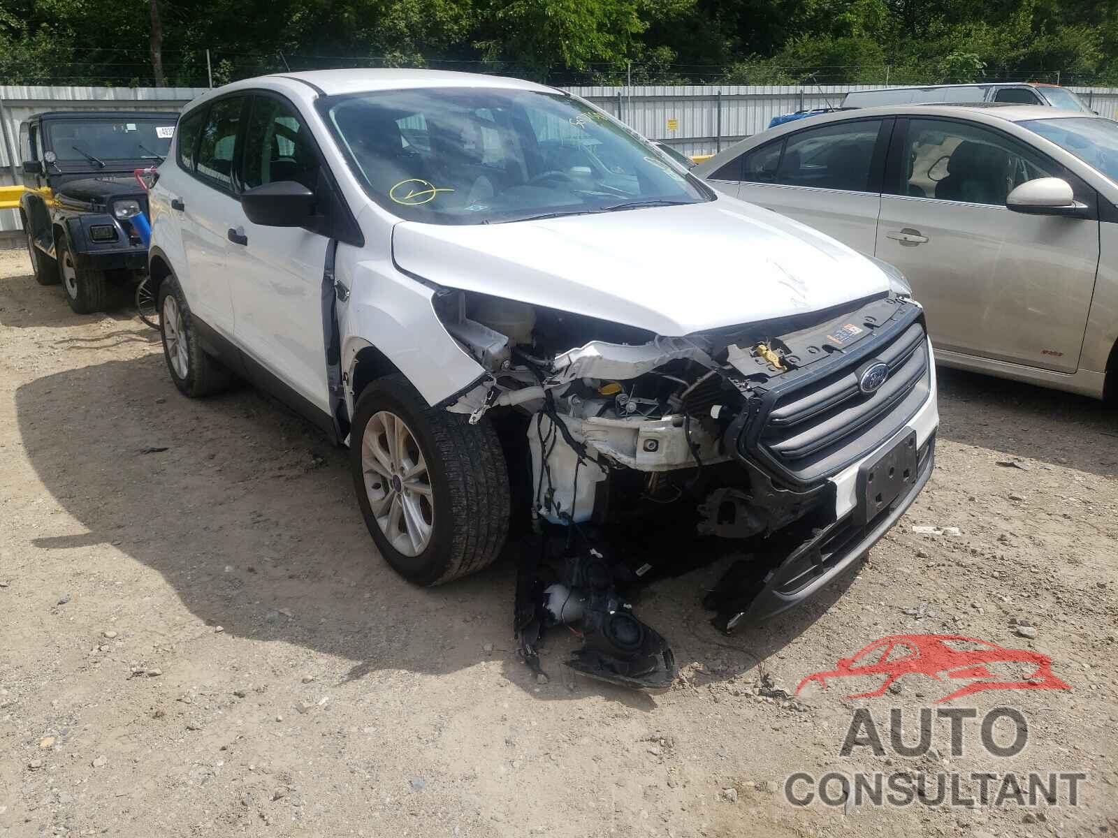 FORD ESCAPE 2017 - 1FMCU0F70HUE27989