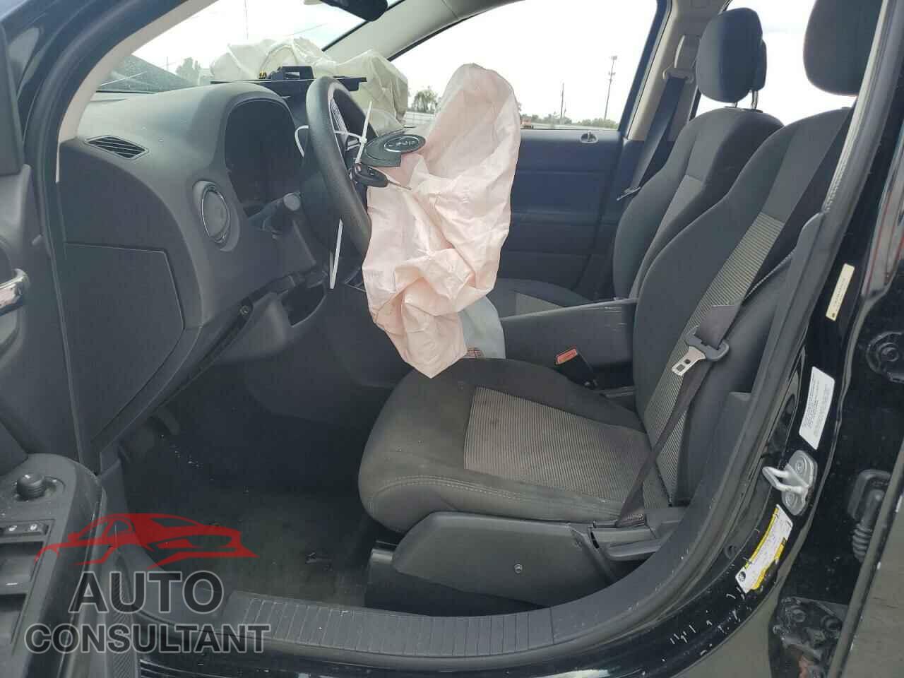 JEEP COMPASS 2012 - 1C4NJCBA6CD692370