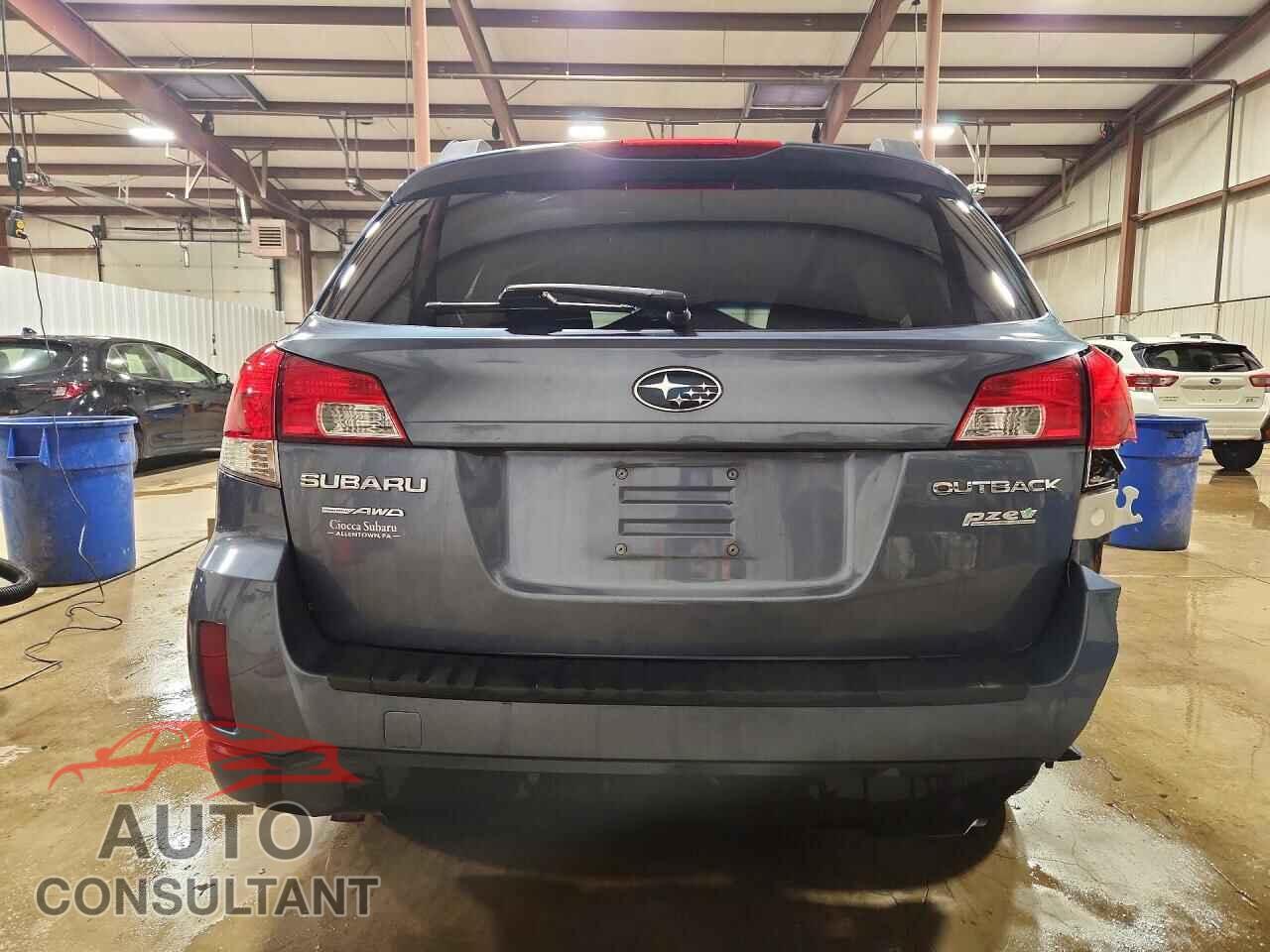 SUBARU OUTBACK 2013 - 4S4BRBCC3D3241373