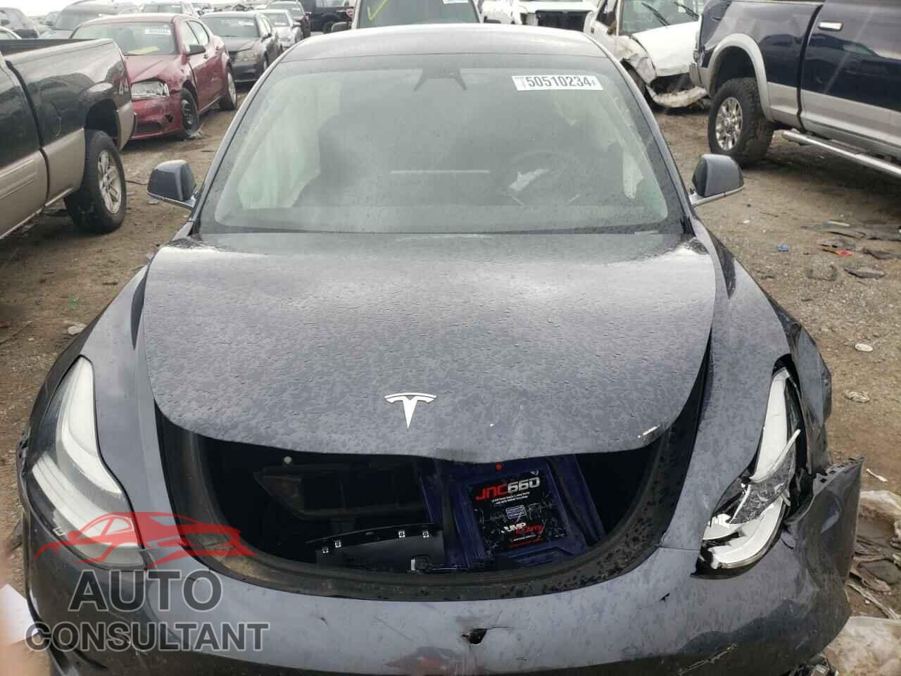 TESLA MODEL 3 2019 - 5YJ3E1EB5KF441982