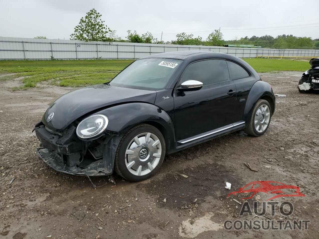 VOLKSWAGEN BEETLE 2013 - 3VWJX7ATXDM686047