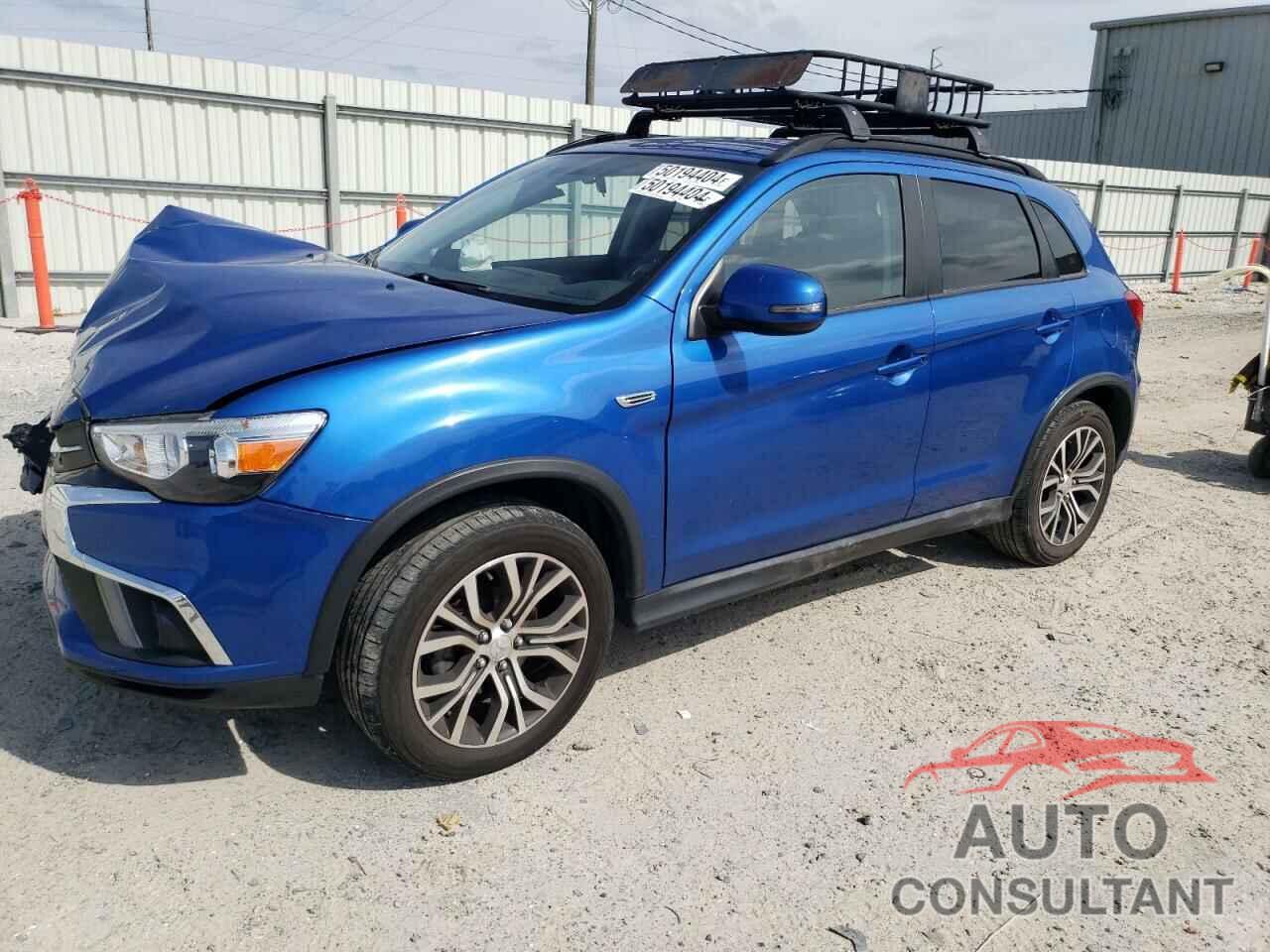 MITSUBISHI OUTLANDER 2018 - JA4AR3AW8JU019043