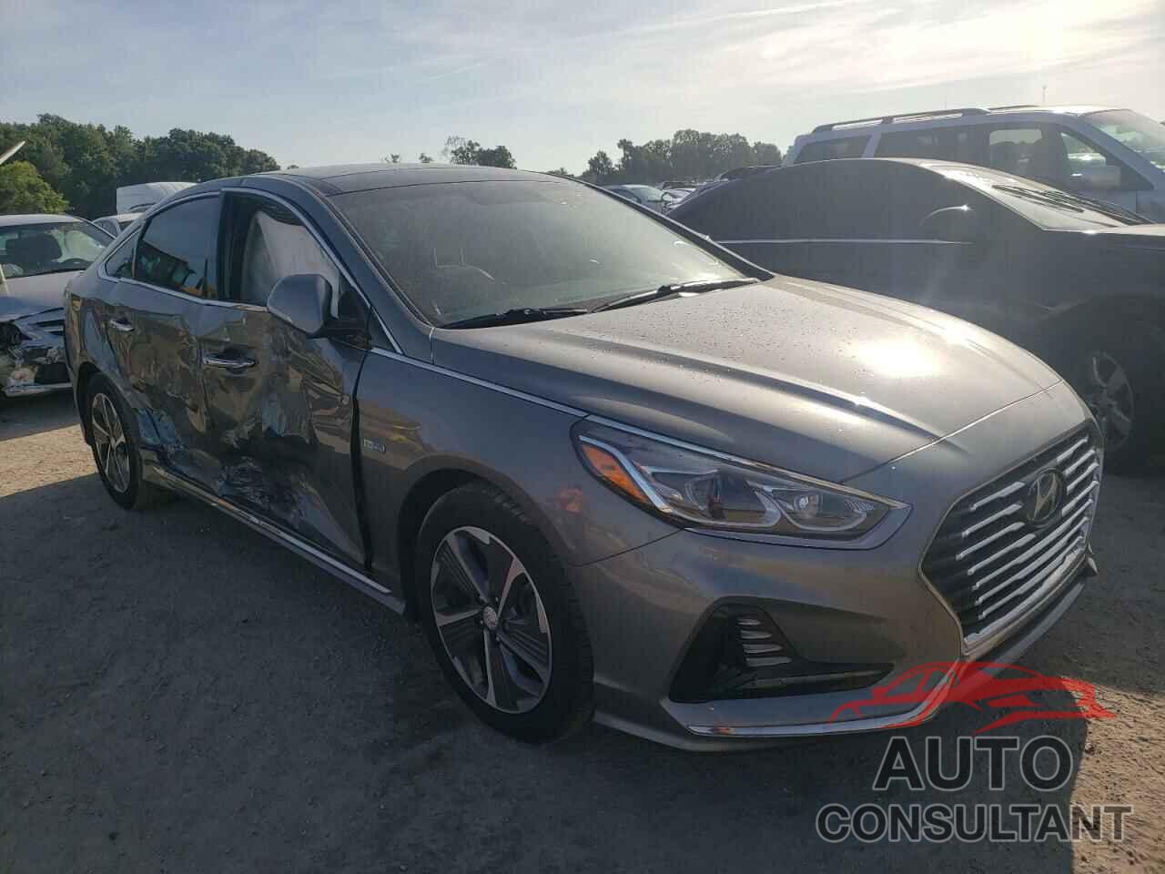 HYUNDAI SONATA 2018 - KMHE34L33JA082923