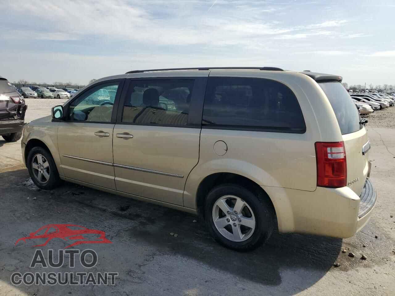 DODGE CARAVAN 2010 - 2D4RN5D11AR239592