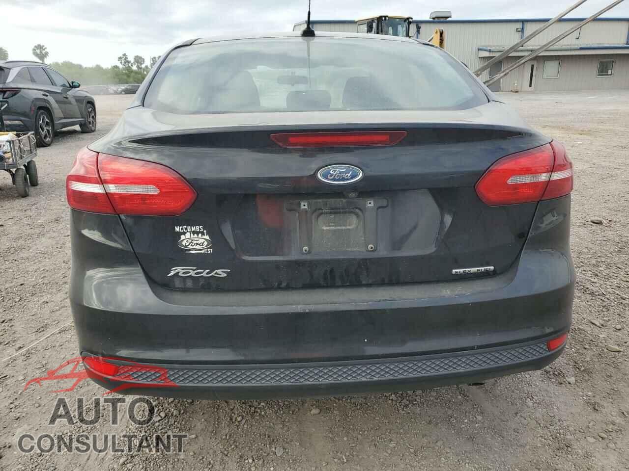 FORD FOCUS 2016 - 1FADP3E23GL404577