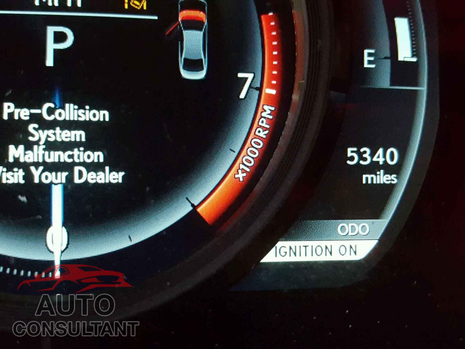 LEXUS IS 2017 - JTHCE1D27H5014278