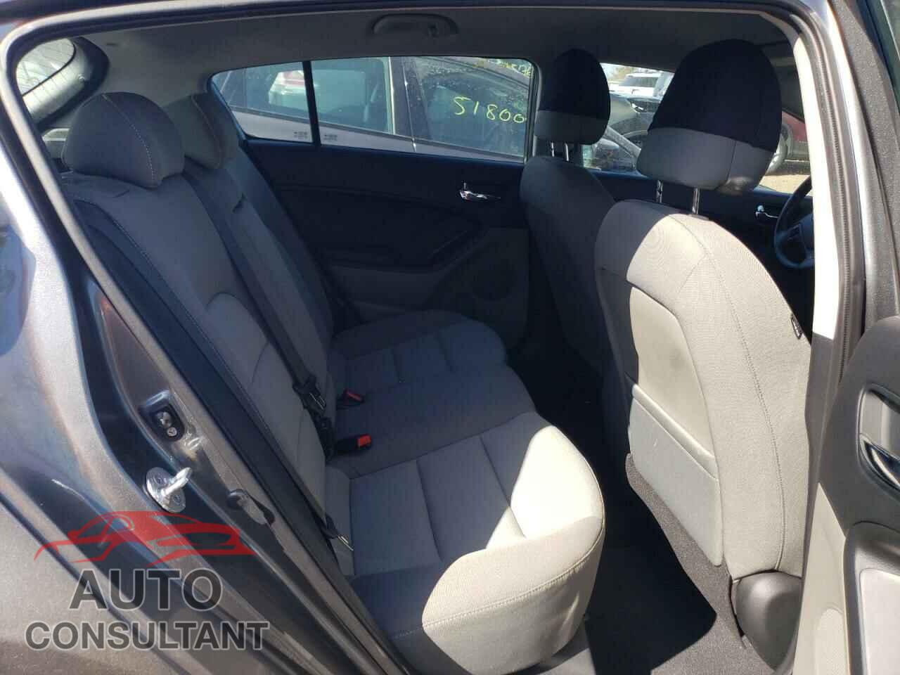 KIA FORTE 2014 - KNAFX5A81E5203851