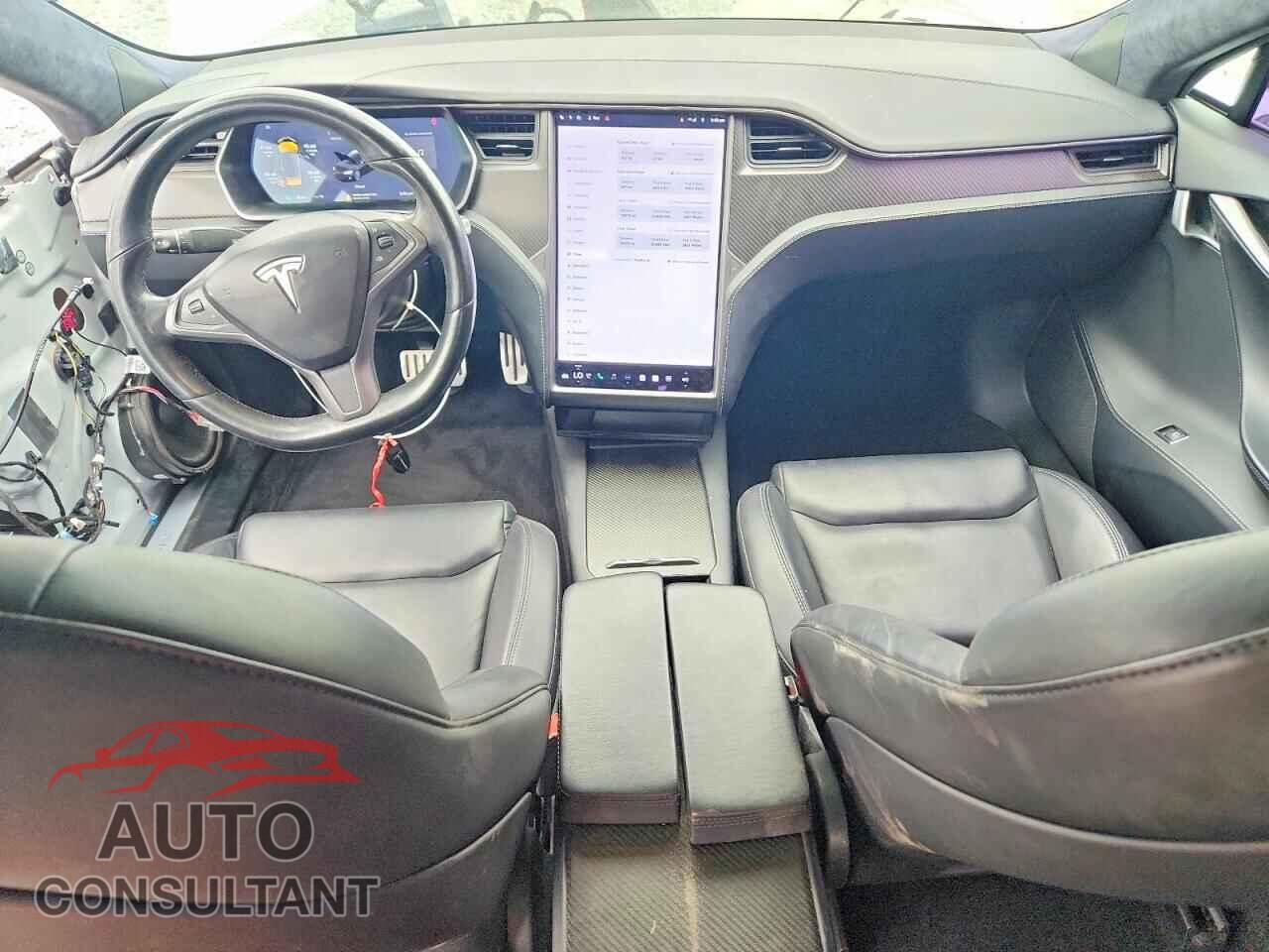 TESLA MODEL S 2020 - 5YJSA1E48LF412339