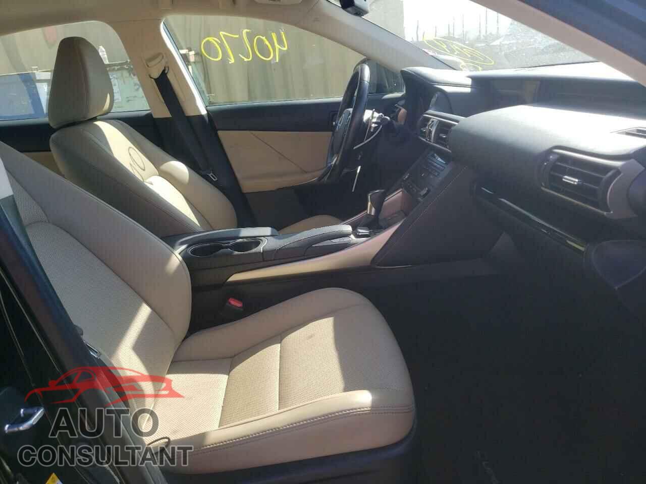 LEXUS IS 2017 - JTHBA1D24H5043891