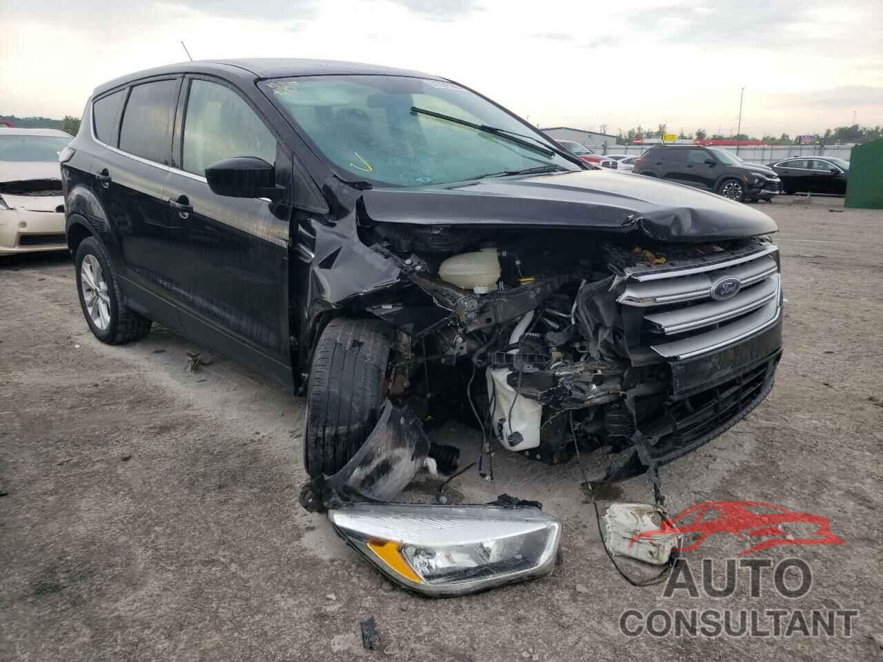 FORD ESCAPE 2017 - 1FMCU9GDXHUA22957