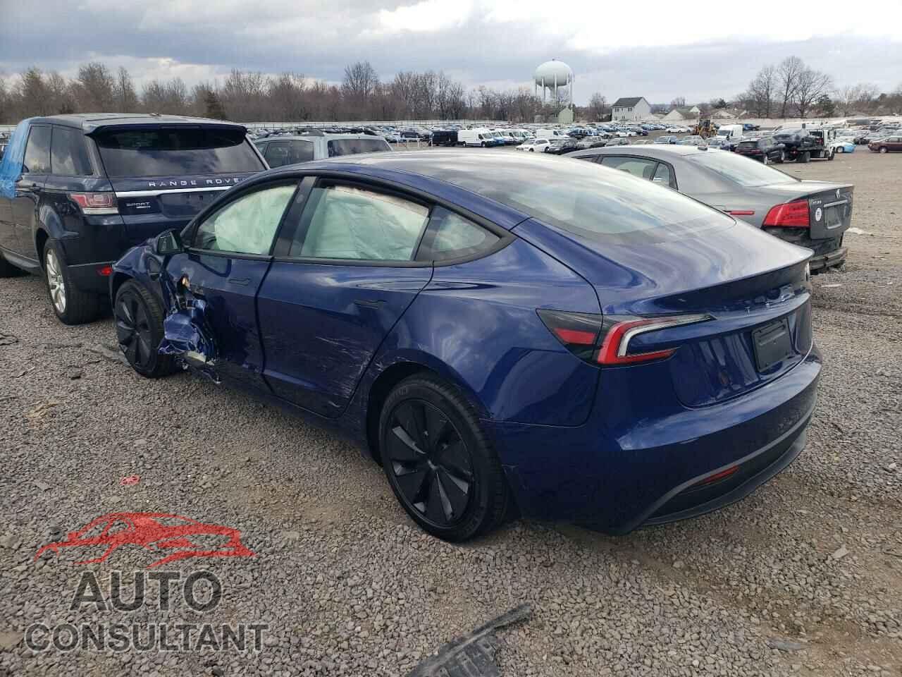 TESLA MODEL 3 2025 - 5YJ3E1EA9SF979642