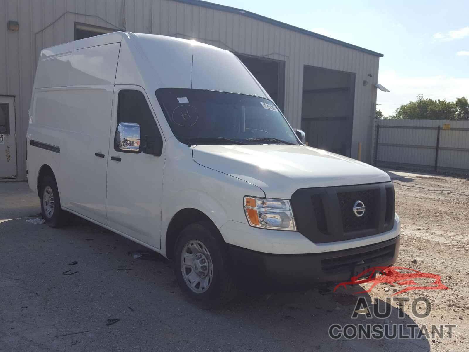 NISSAN NV 2019 - 1N6AF0LY4KN811551