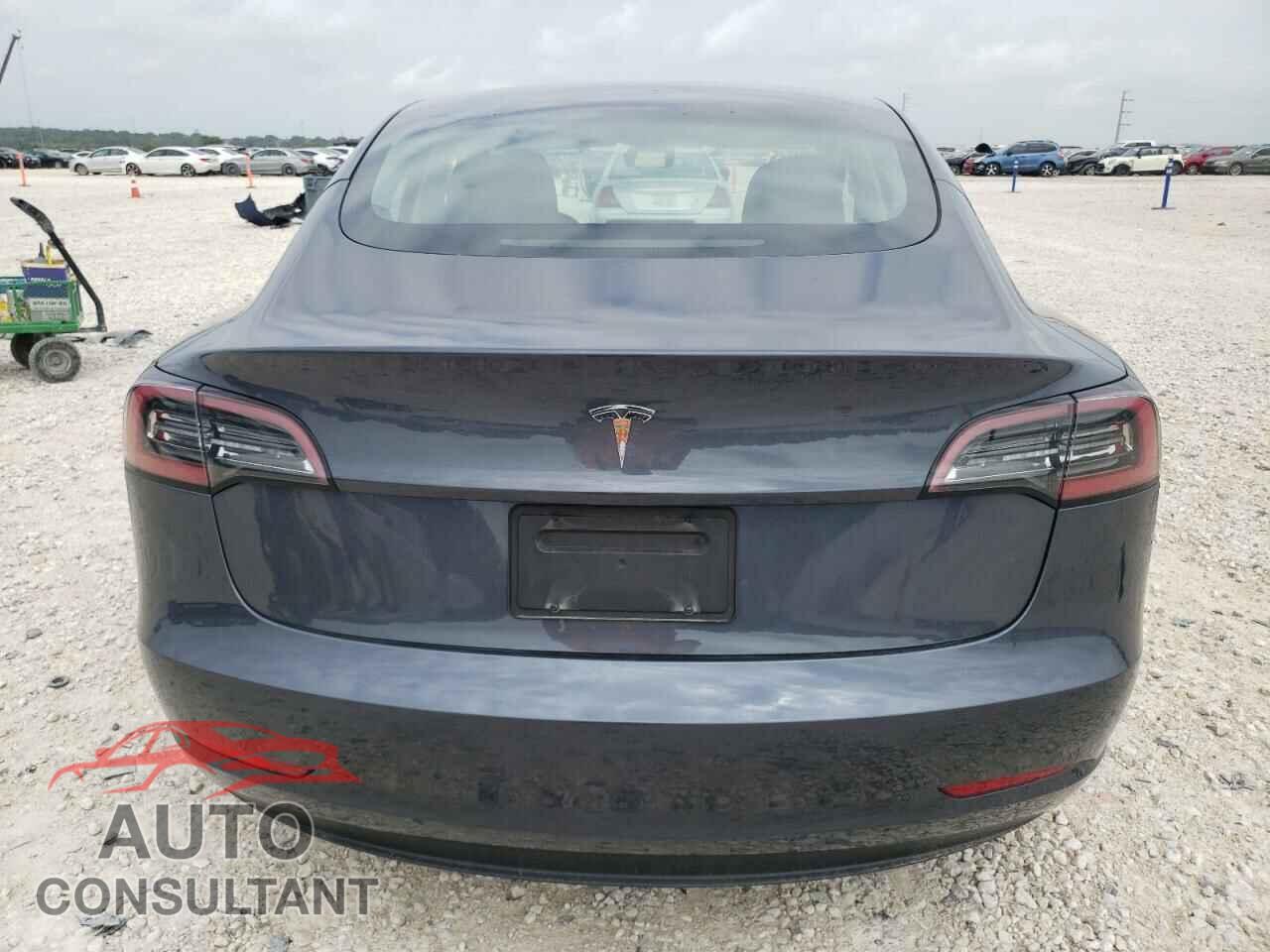 TESLA MODEL 3 2023 - 5YJ3E1EA3PF567563