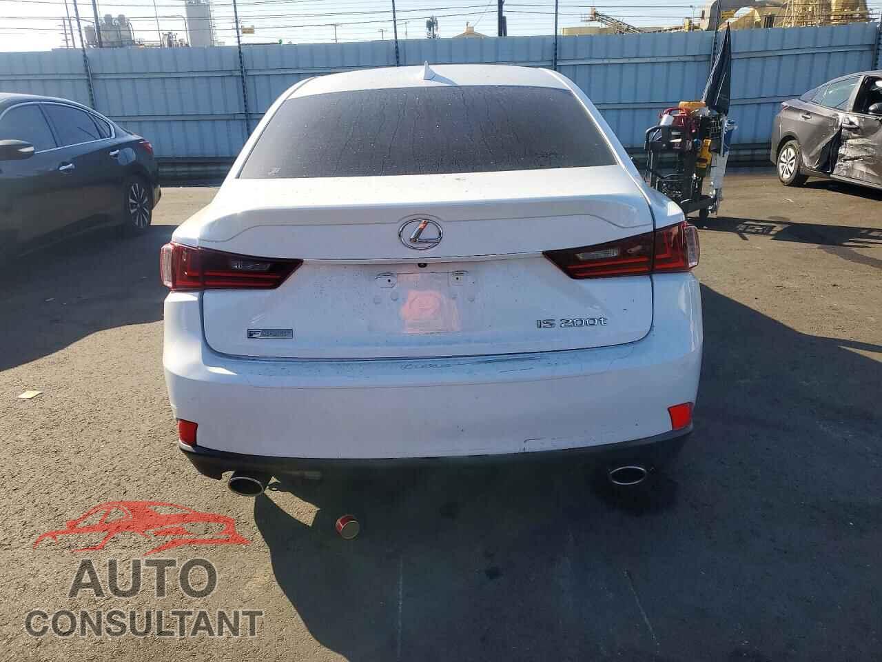 LEXUS IS 2016 - JTHBA1D23G5036929