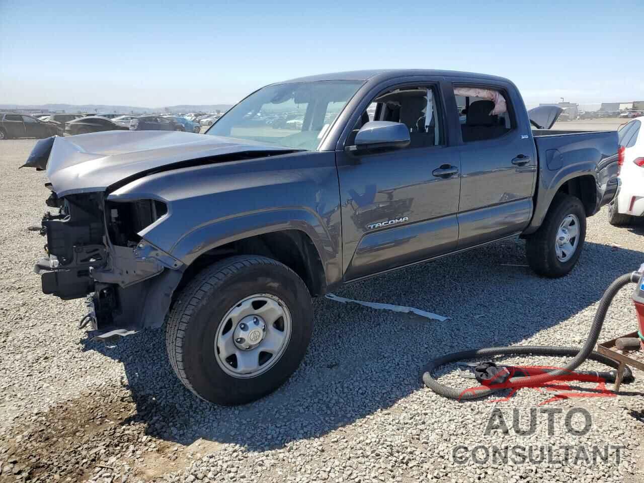 TOYOTA TACOMA 2019 - 5TFAX5GN5KX135631