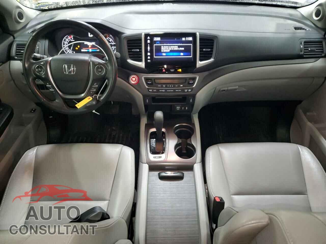 HONDA PILOT 2018 - 5FNYF6H54JB045143