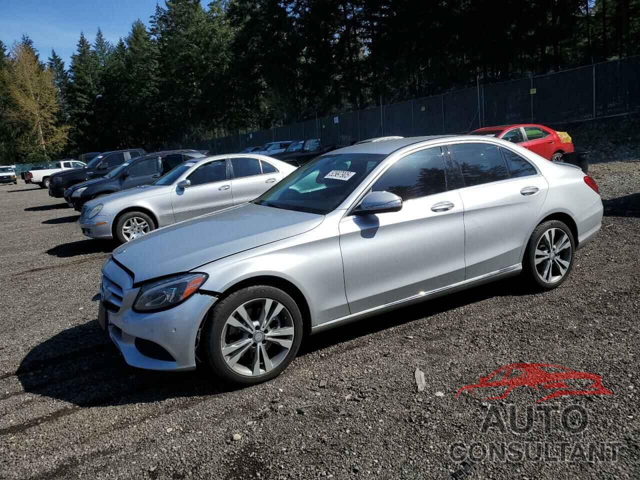 MERCEDES-BENZ C-CLASS 2015 - 55SWF4KB6FU086132