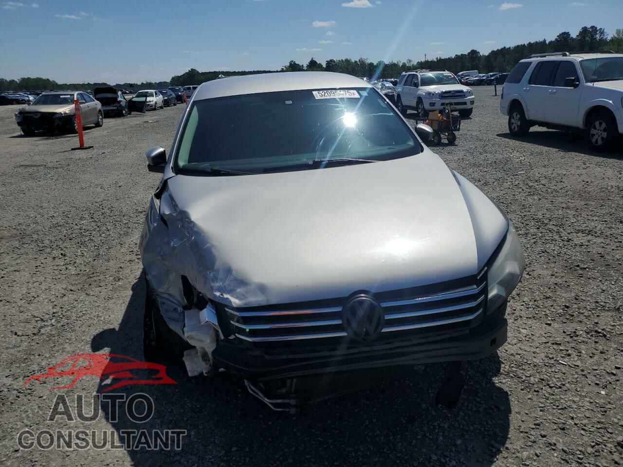 VOLKSWAGEN PASSAT 2014 - 1VWAP7A36EC004610