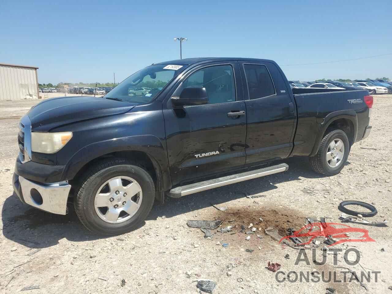 TOYOTA TUNDRA 2011 - 5TFRM5F19BX027894
