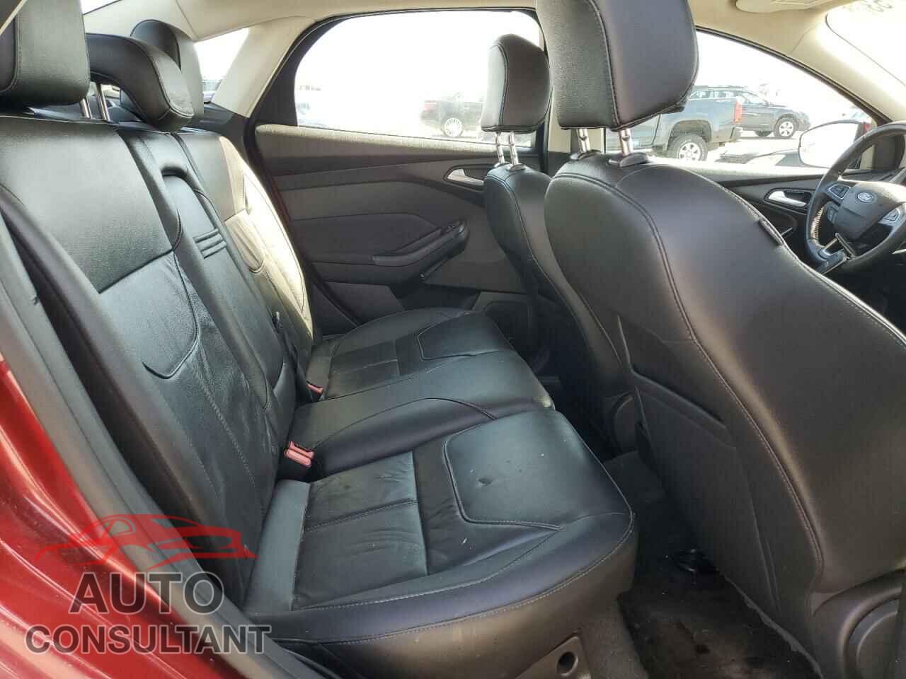 FORD FOCUS 2016 - 1FADP3J28GL359190