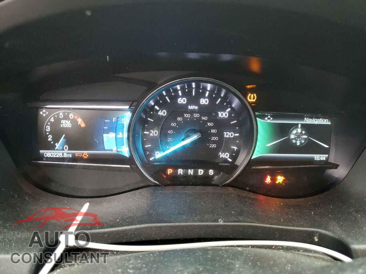 FORD EXPLORER 2018 - 1FM5K7D88JGB65131