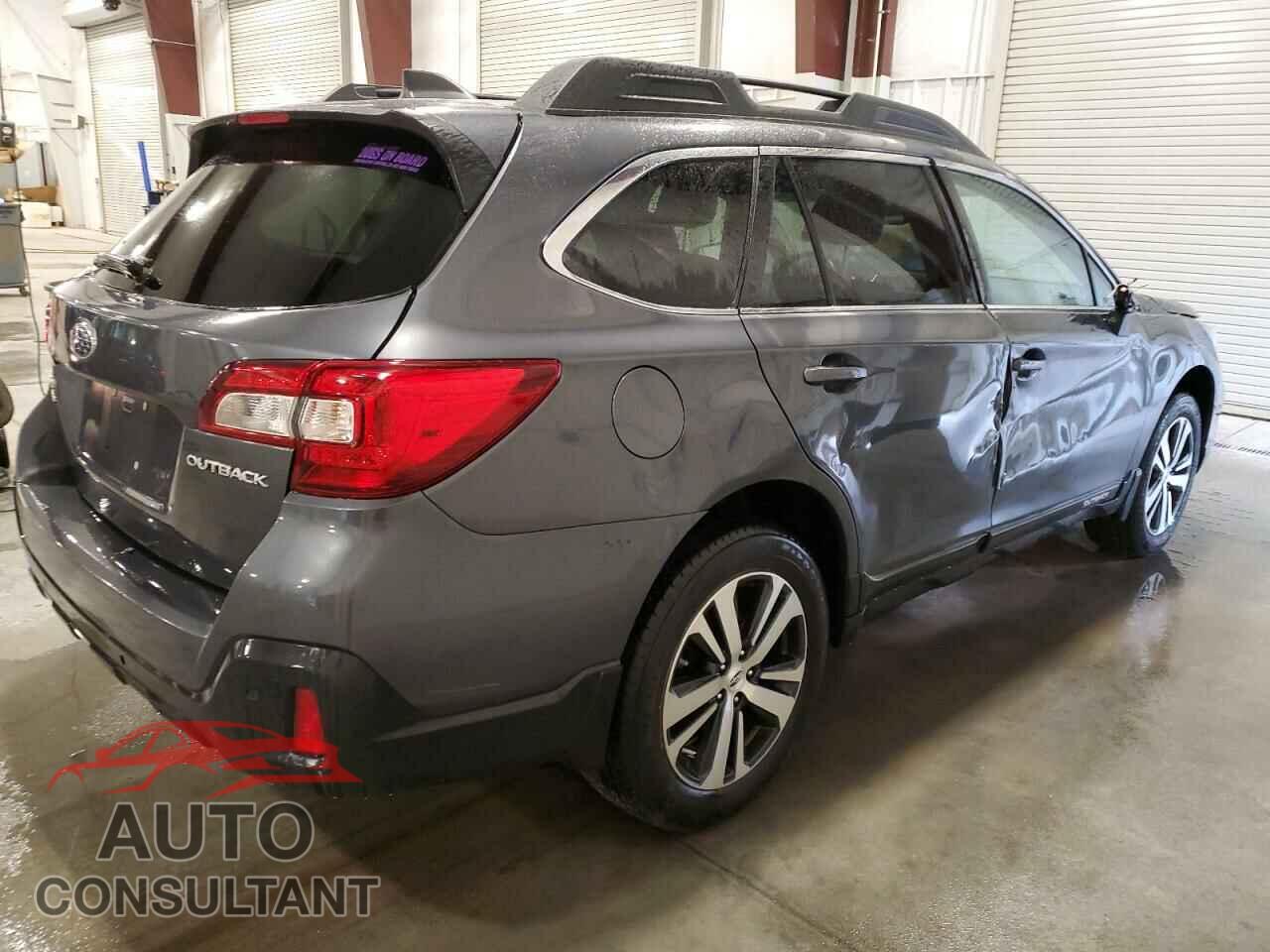 SUBARU OUTBACK 2018 - 4S4BSANC4J3205652