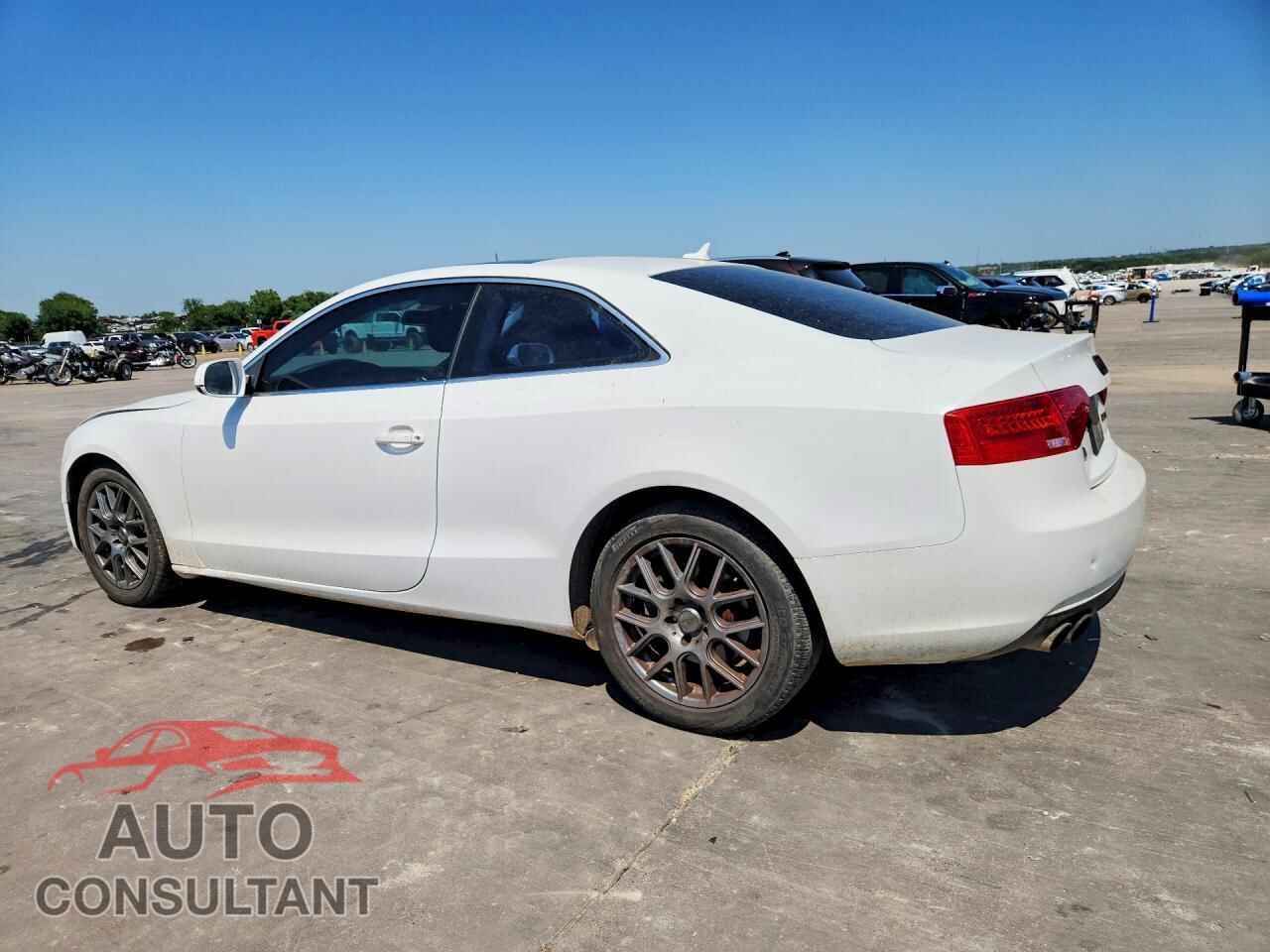 AUDI A5 2014 - WAUCFAFR7EA038041