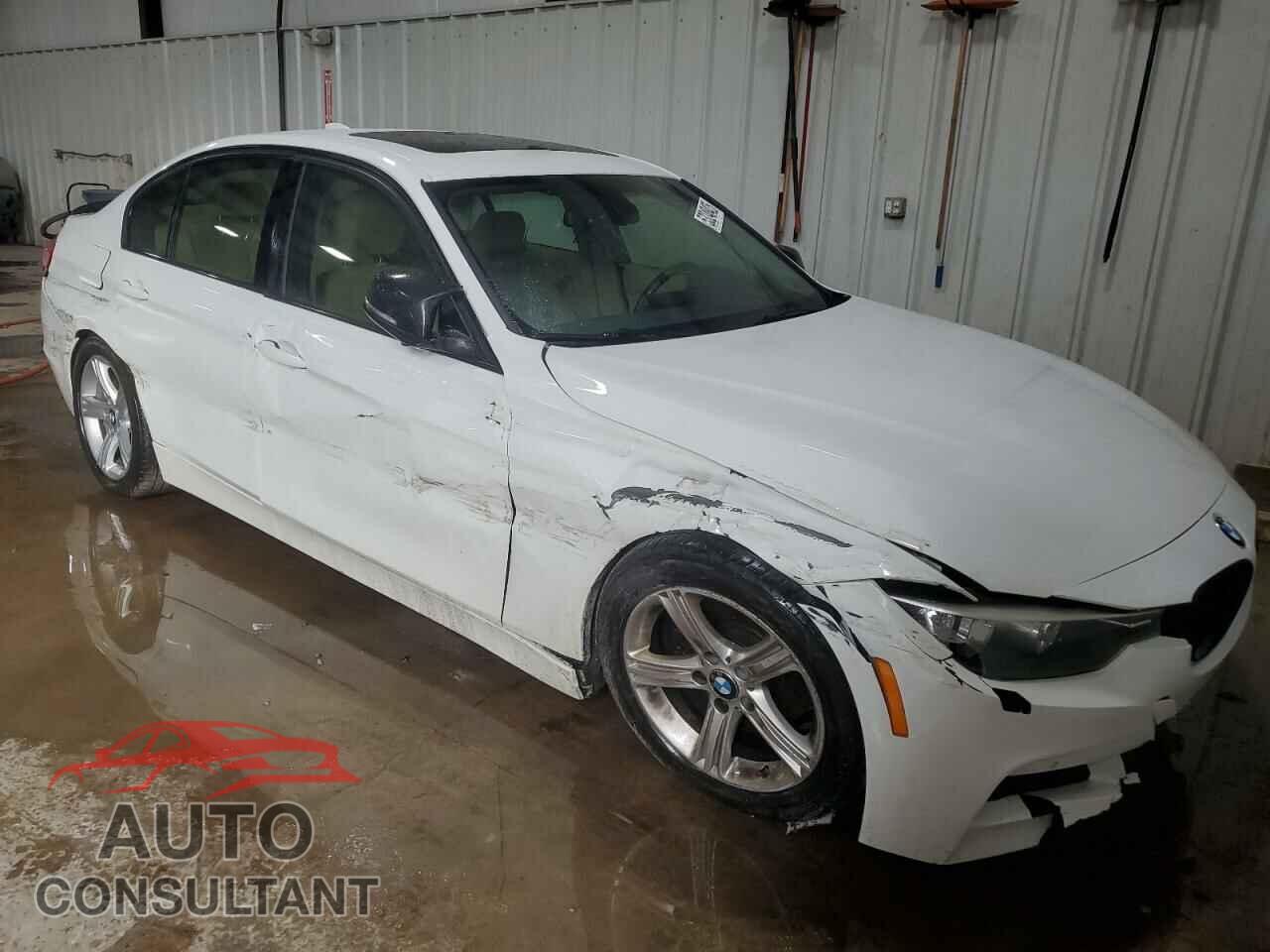 BMW 3 SERIES 2013 - WBA3B3C52DF530860
