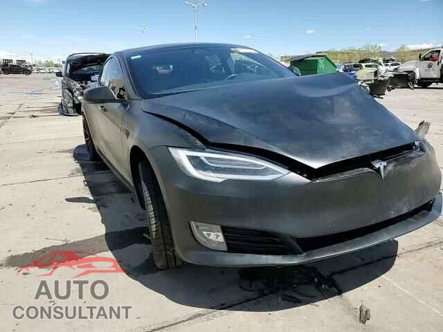 TESLA MODEL S 2020 - 5YJSA1E28LF400562