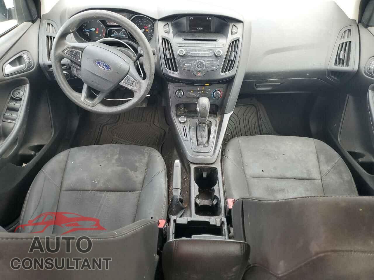 FORD FOCUS 2017 - 1FADP3F27HL217567