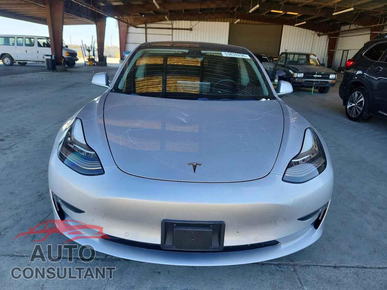 TESLA MODEL 3 2018 - 5YJ3E1EA3JF046754