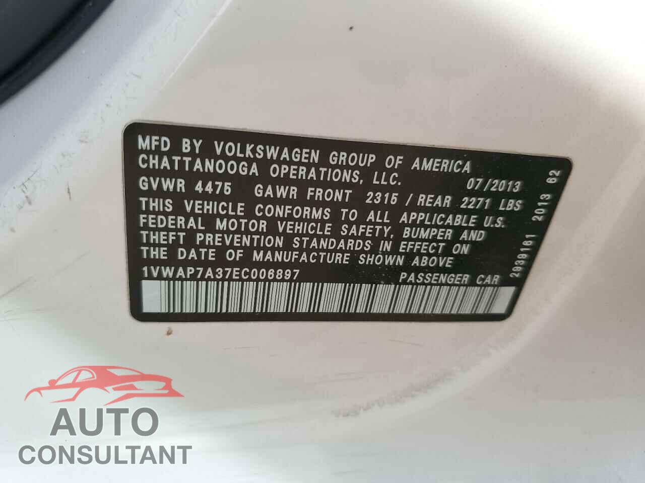 VOLKSWAGEN PASSAT 2014 - 1VWAP7A37EC006897