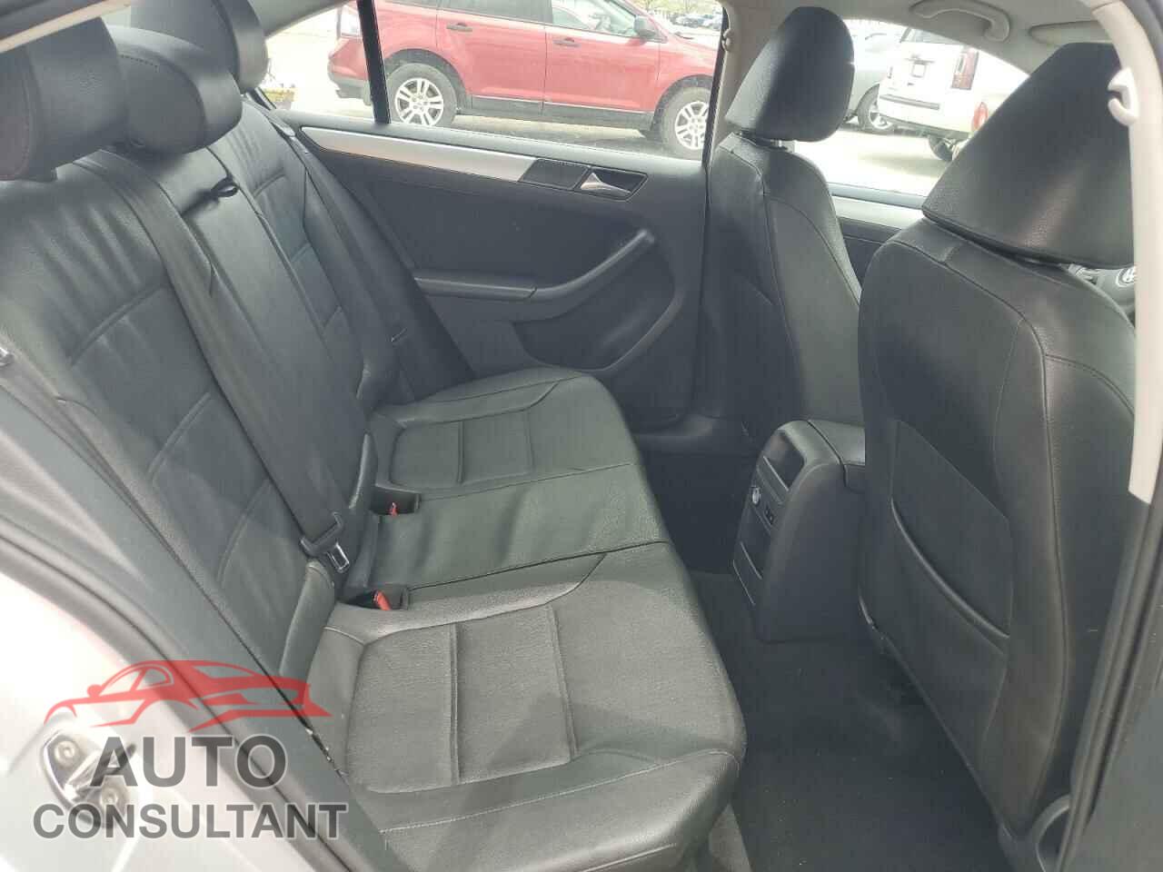 VOLKSWAGEN JETTA 2012 - 3VWLX7AJXCM361484