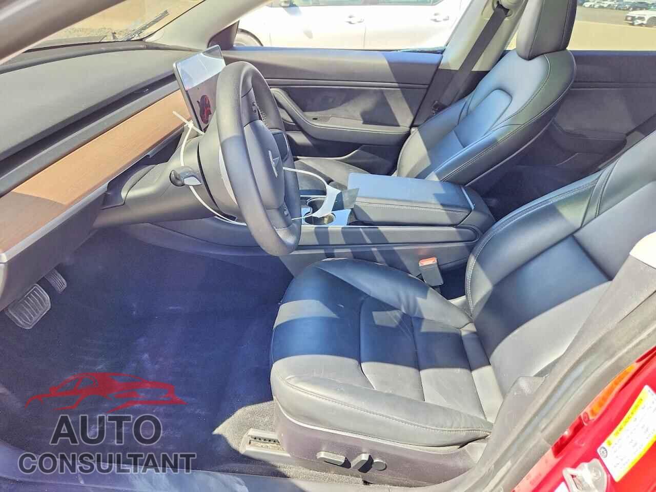 TESLA MODEL 3 2020 - 5YJ3E1EB1LF801282