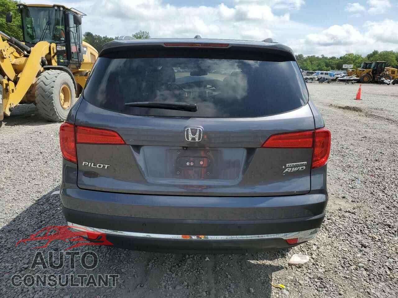 HONDA PILOT 2017 - 5FNYF6H90HB063121