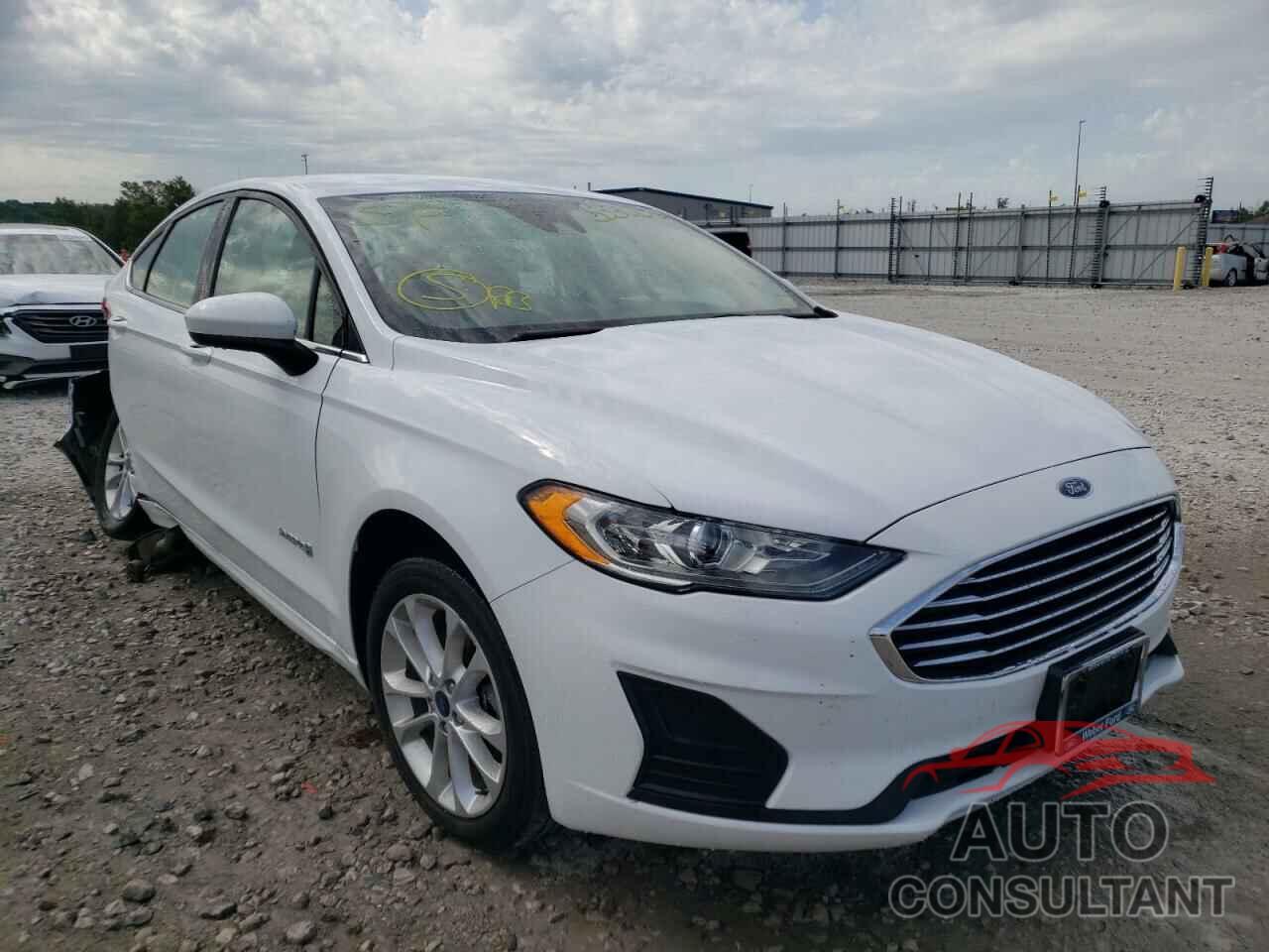 FORD FUSION 2019 - 3FA6P0LU6KR225276