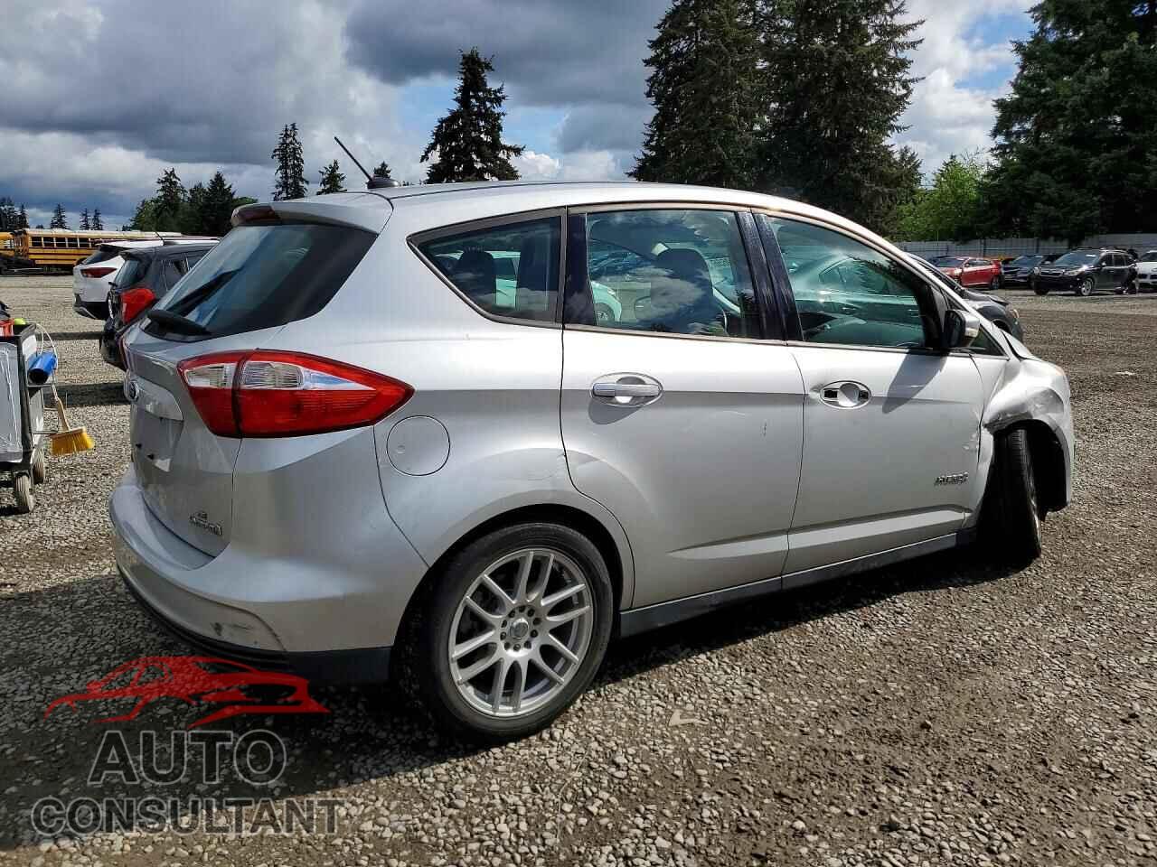 FORD CMAX 2013 - 1FADP5AU0DL519197