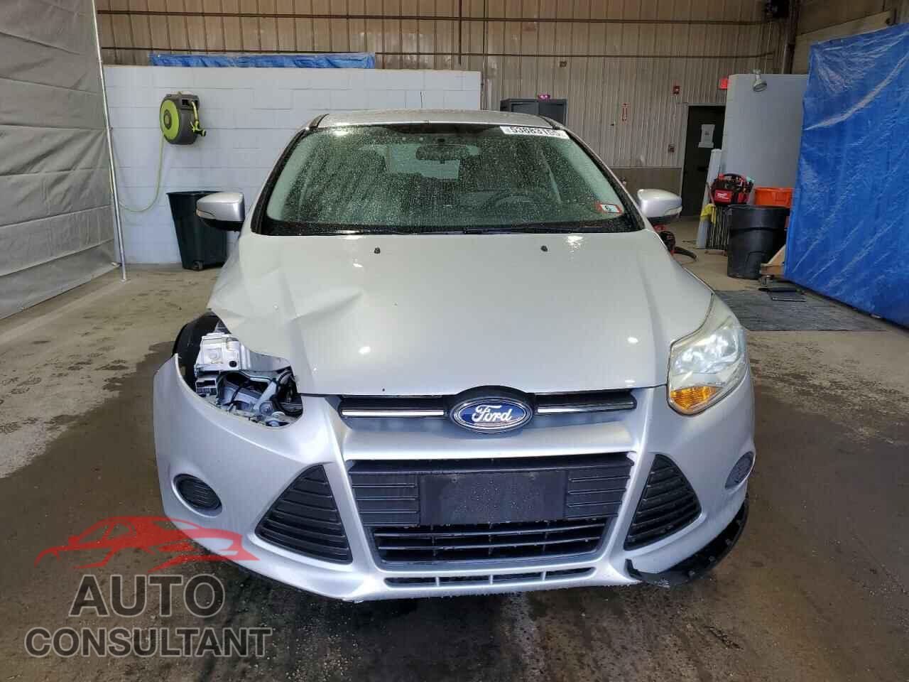 FORD FOCUS 2013 - 1FADP3K26DL135507