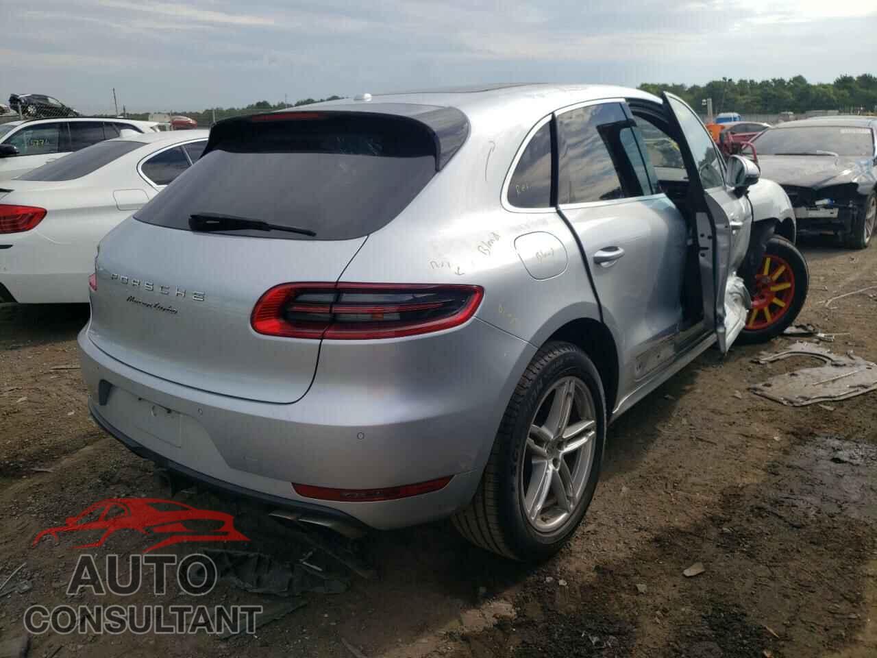 PORSCHE MACAN 2016 - WP1AF2A5XGLB90406