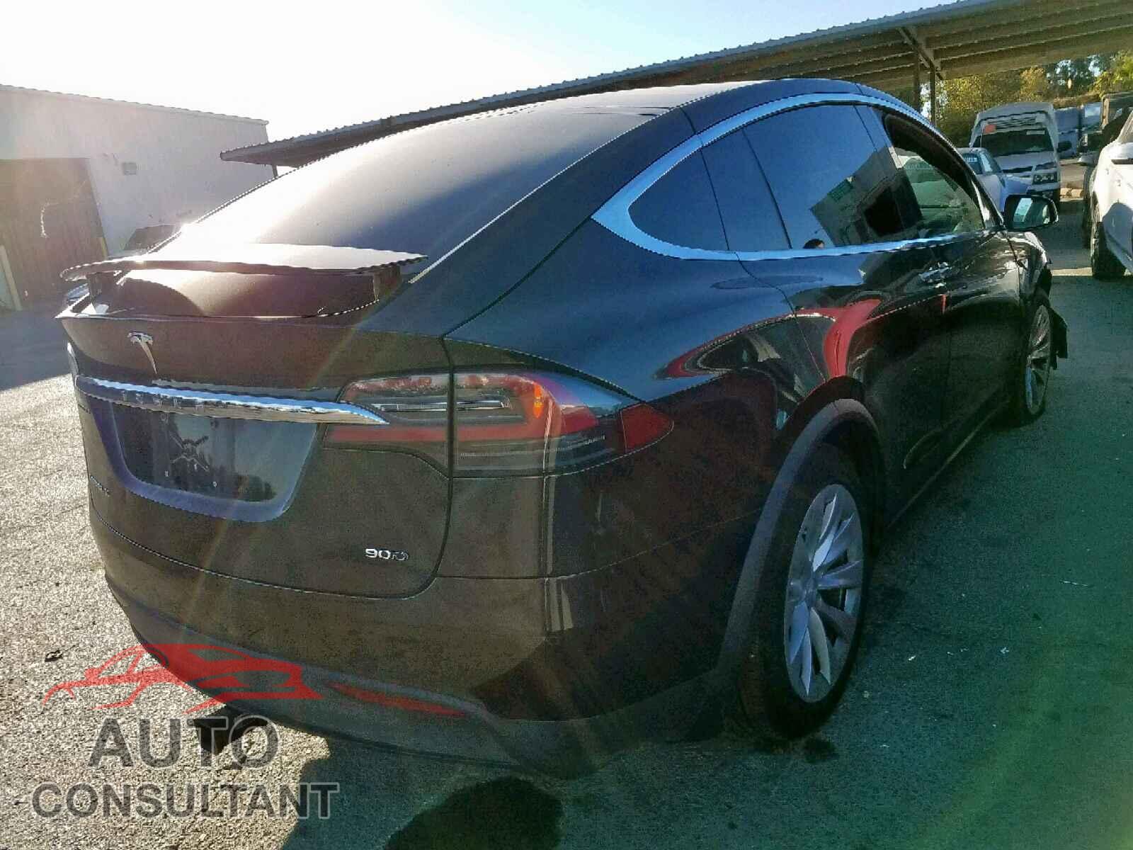TESLA MODEL X 2016 - 5YJXCAE28GF012253