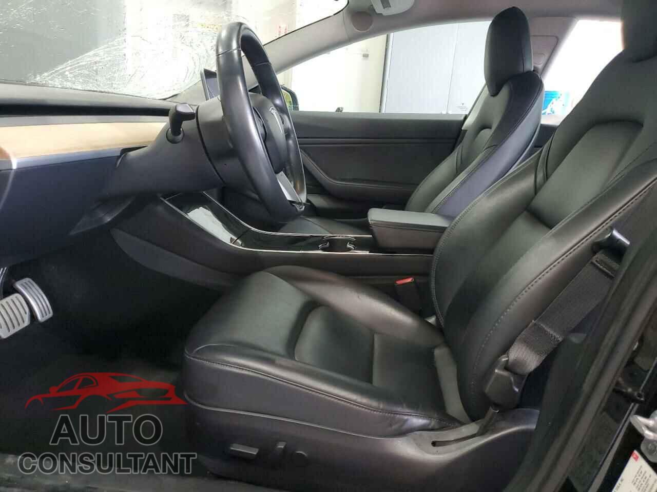 TESLA MODEL 3 2018 - 5YJ3E1EB7JF105443