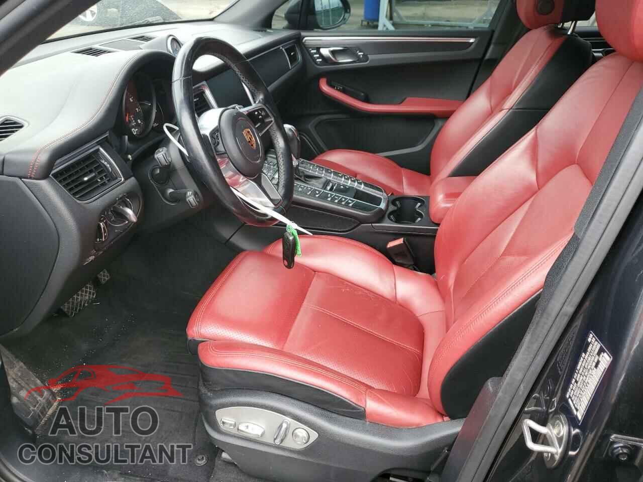 PORSCHE MACAN 2018 - WP1AG2A55JLB65384
