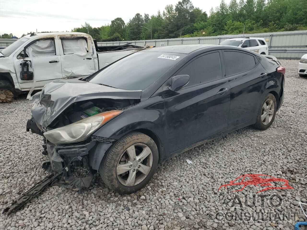 HYUNDAI ELANTRA 2013 - KMHDH4AE0DU001204
