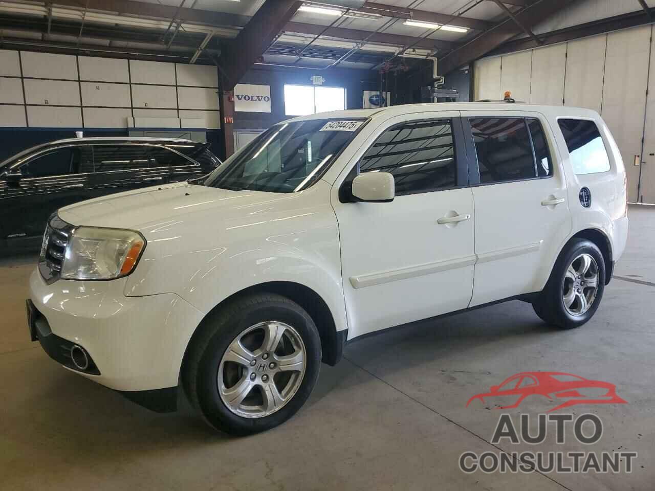 HONDA PILOT 2015 - 5FNYF4H52FB025078