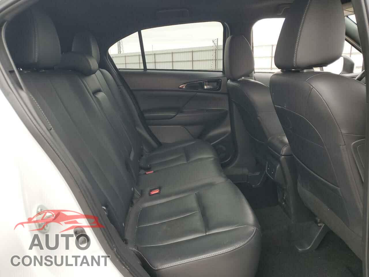 MITSUBISHI ECLIPSE 2022 - JA4ATWAA0NZ046737