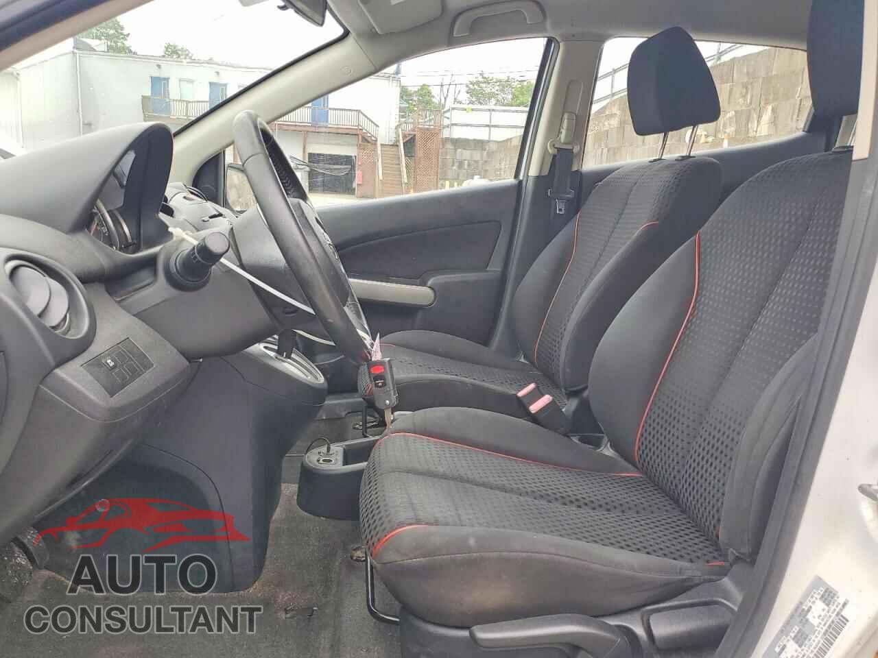 MAZDA 2 2011 - JM1DE1HY3B0104990
