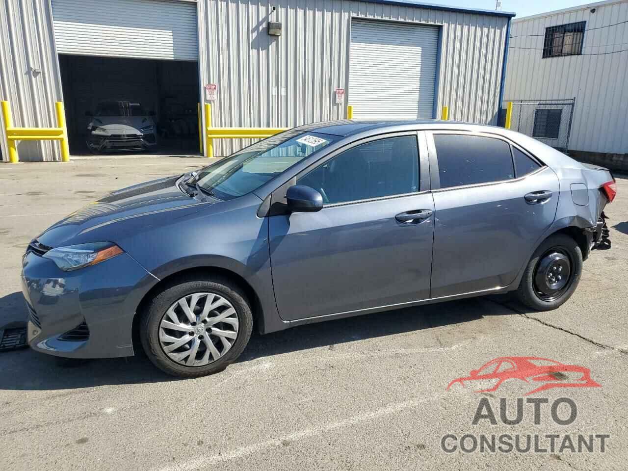 TOYOTA COROLLA 2017 - 5YFBURHE8HP621134