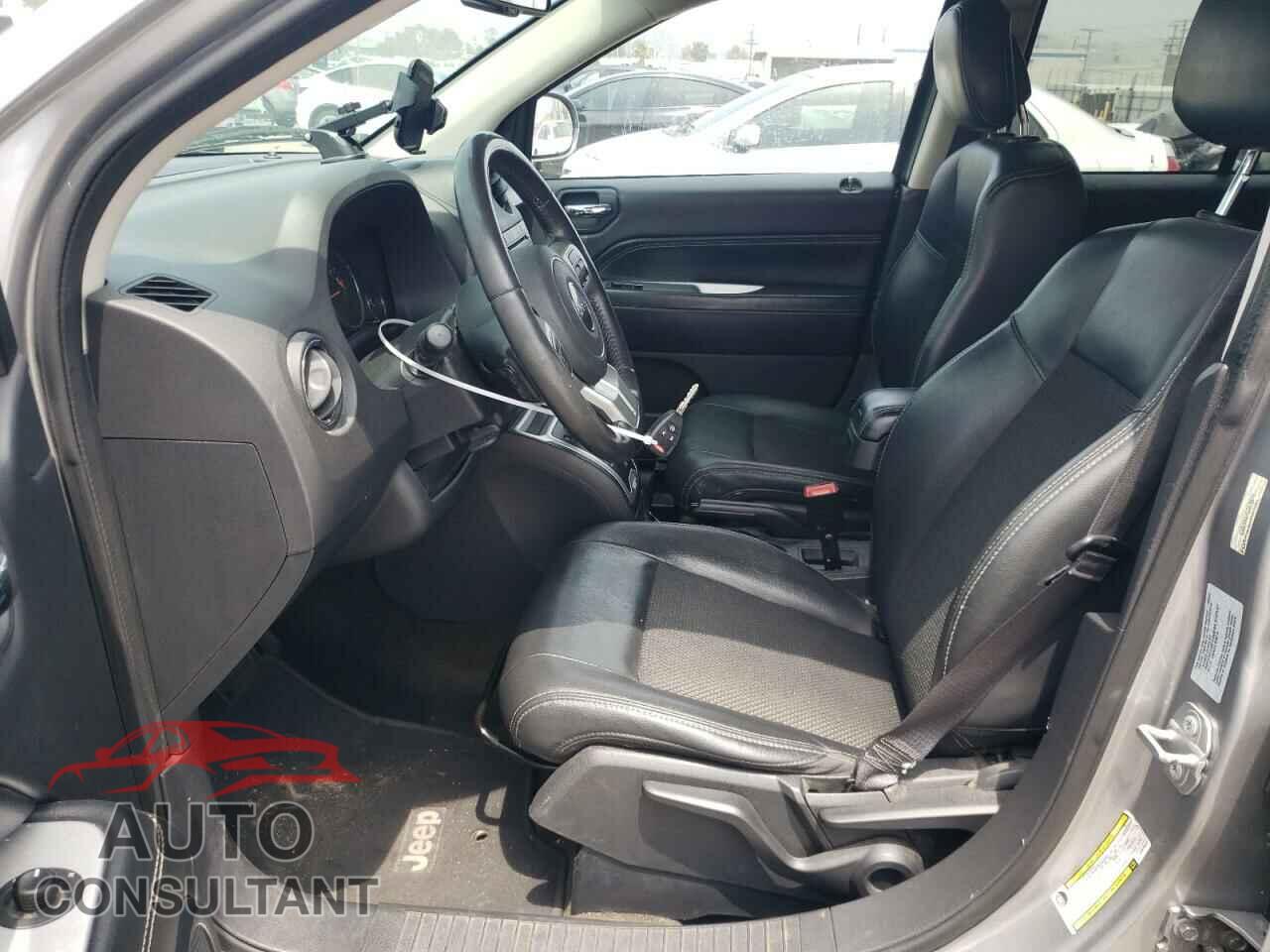 JEEP COMPASS 2016 - 1C4NJCEA7GD675871