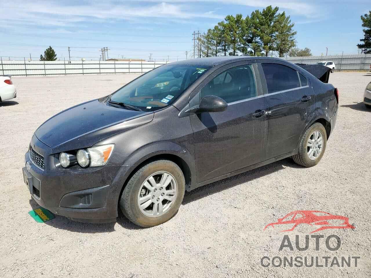 CHEVROLET SONIC 2016 - 1G1JC5SH8G4129952