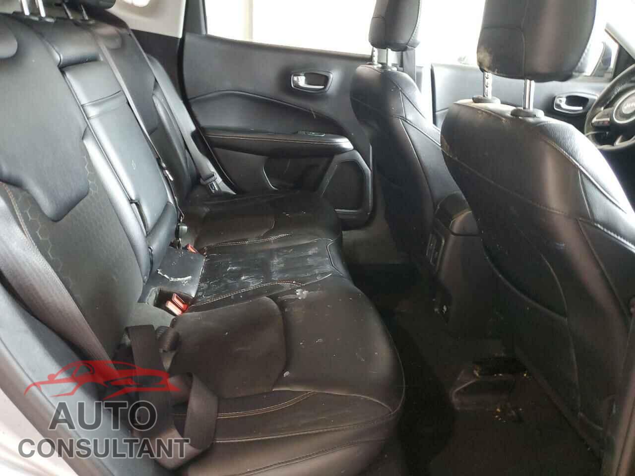 JEEP COMPASS 2017 - 3C4NJDBB3HT680256